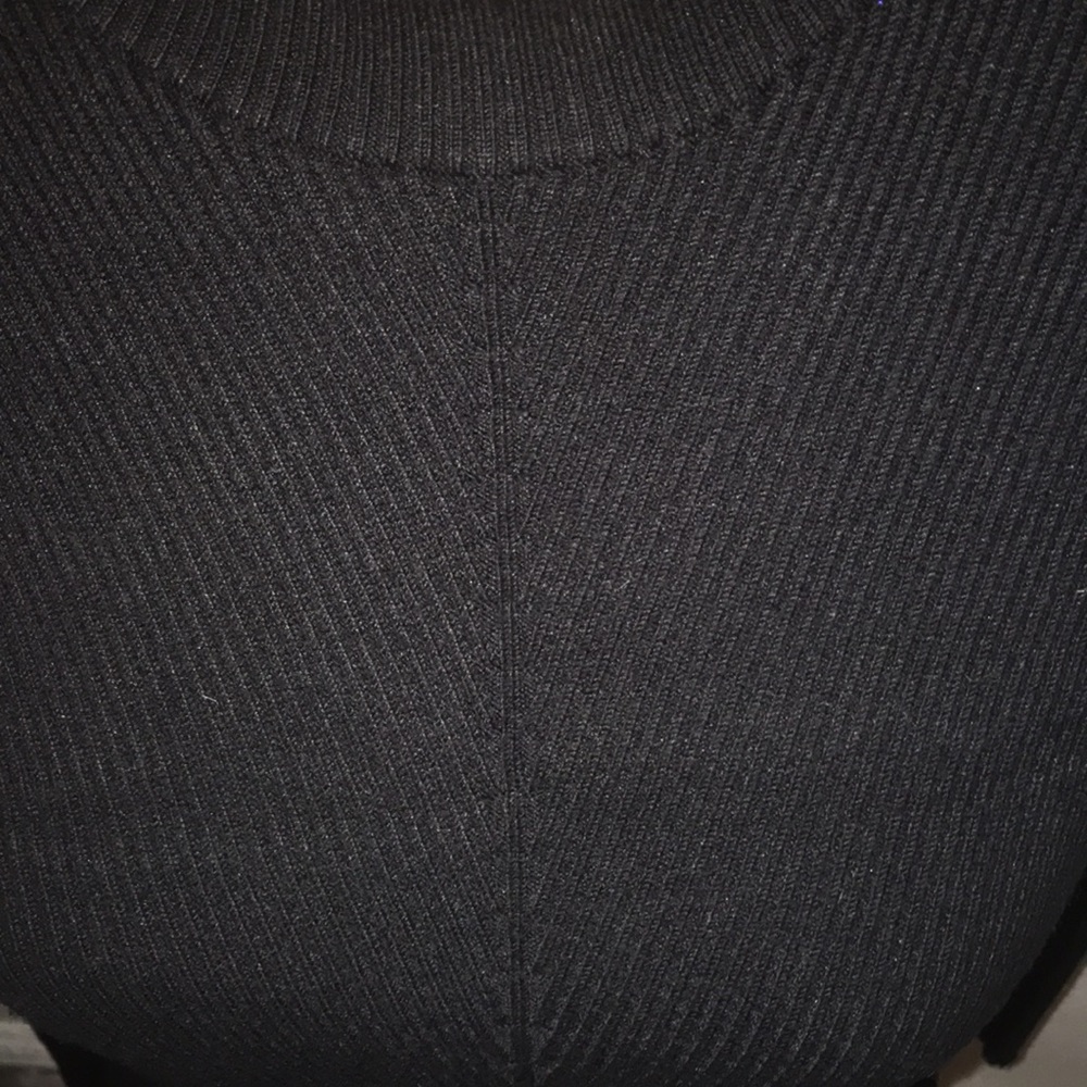 Dress - Picture 4 of 7